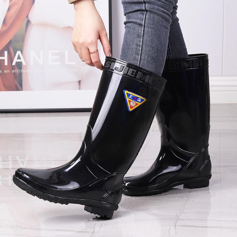 Medium tube four seasons blue women's rain shoes waterproof women's water shoes clean green rubber shoes labor protection rain boots wading shoes