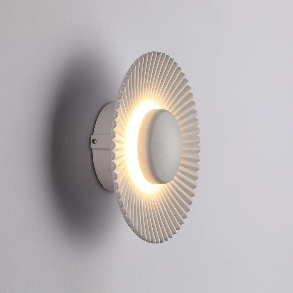 Creative Modern LED Wall Lamp Sconces Disc-shaped Metal Hotel Restaurant Bedroom Corridor Decoration Wall Light Indoor Lighting