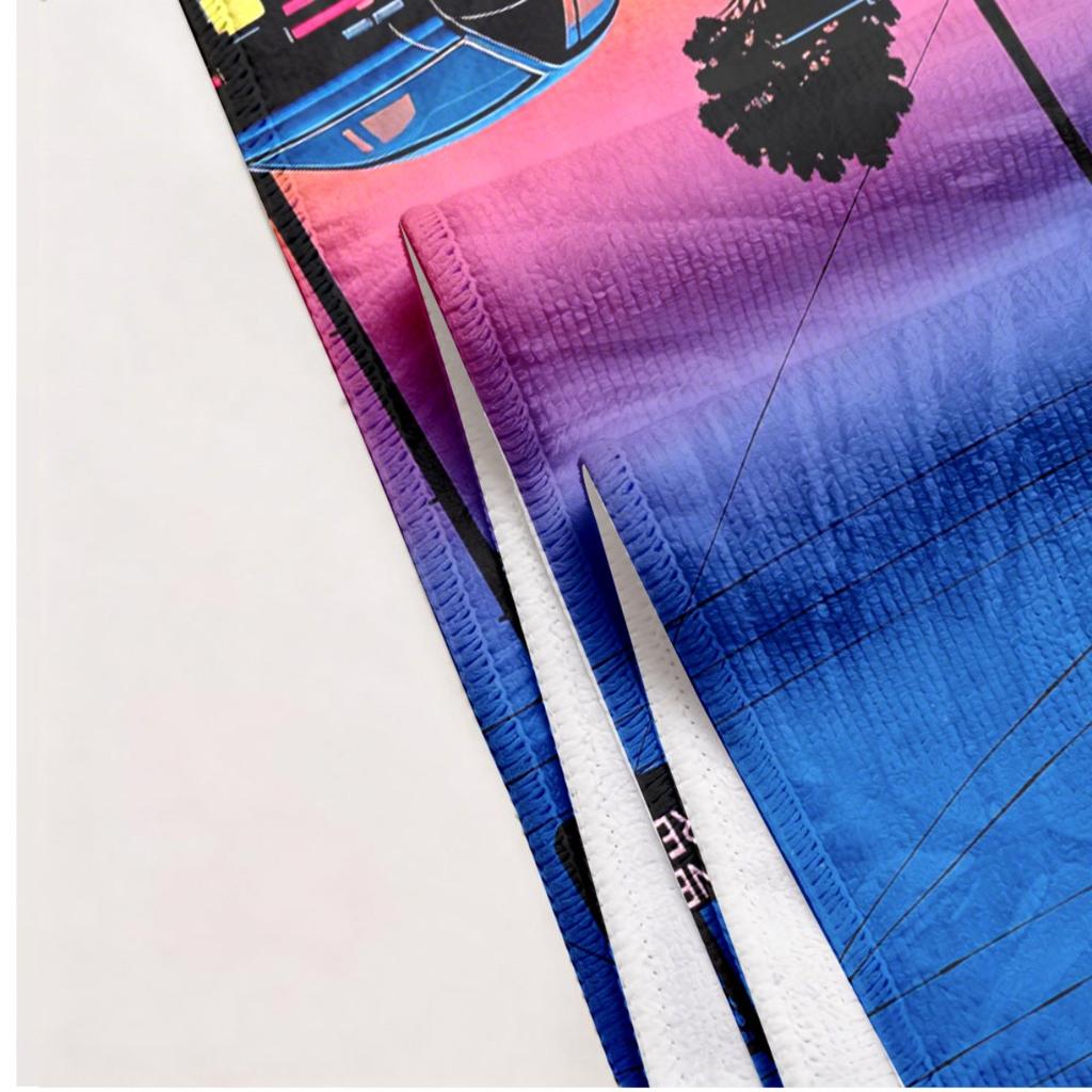Retro-Neon-Stil Auto-Thema Polyester-Mikrofaser-Strandtuch ist sehr saugfähig, geeignet für Schwimmen und Strandausflüge