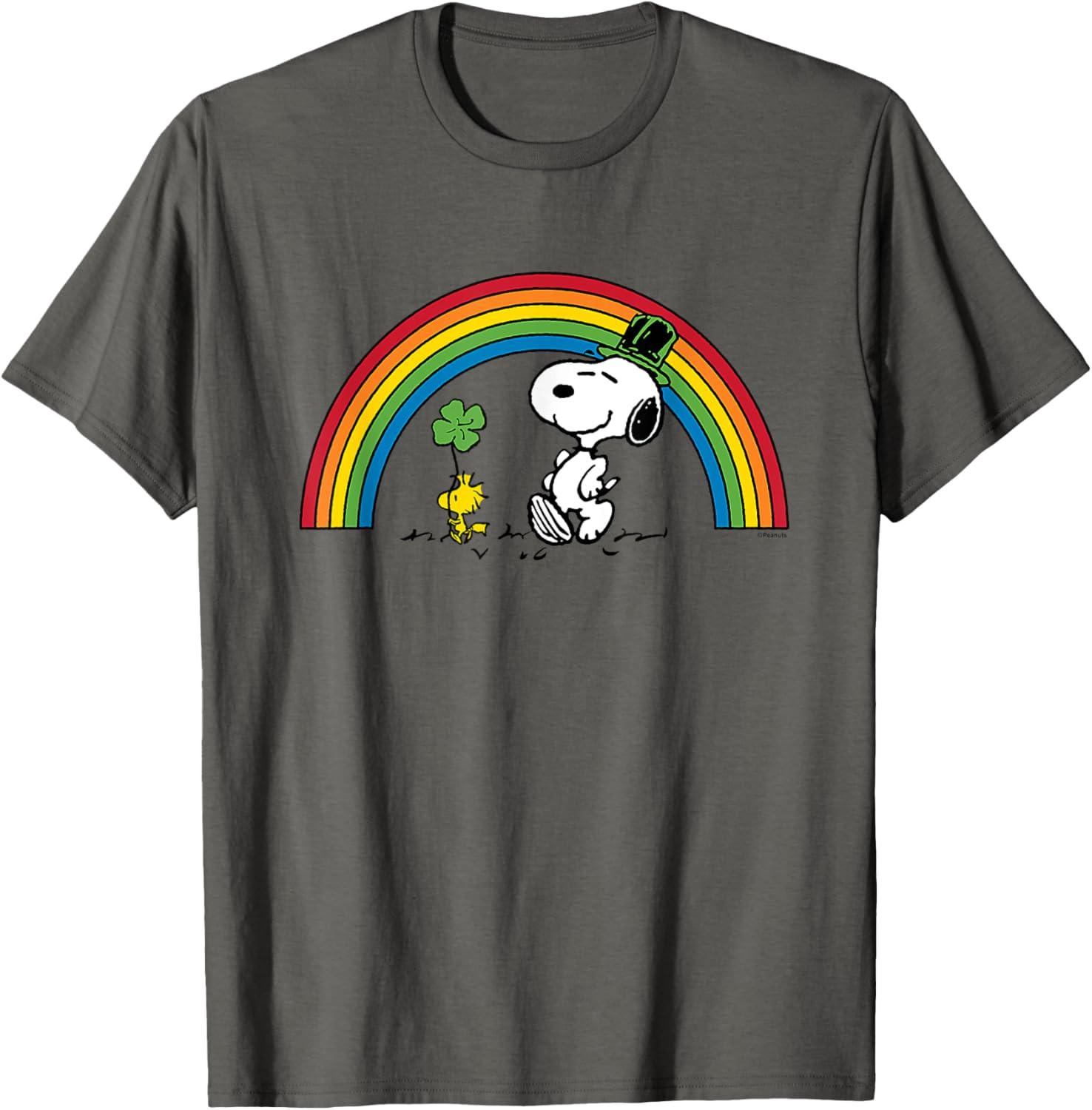 Peanuts Snoopy and Woodstock St Patricks Day Rainbow T-shirt S