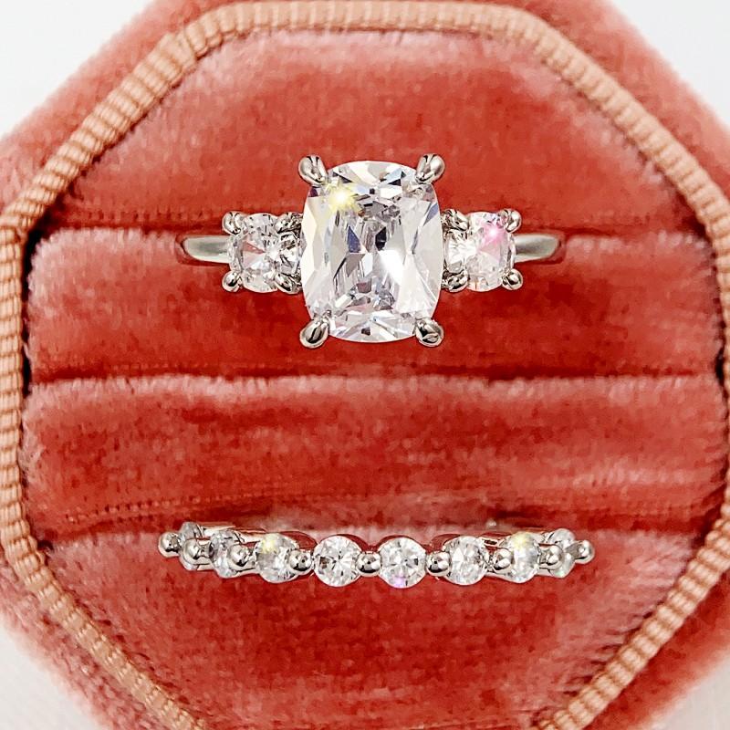 Huitan Silver Color Cubic Zirconia Set Rings for Women 2023 New Wedding Bands Accessories Fashion Elegant Lady's Finger