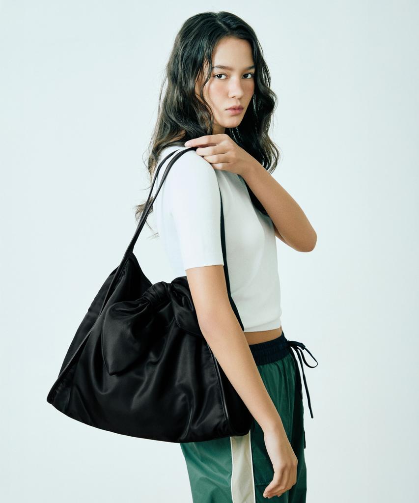 Roroanco Ribbon Shopper / Black