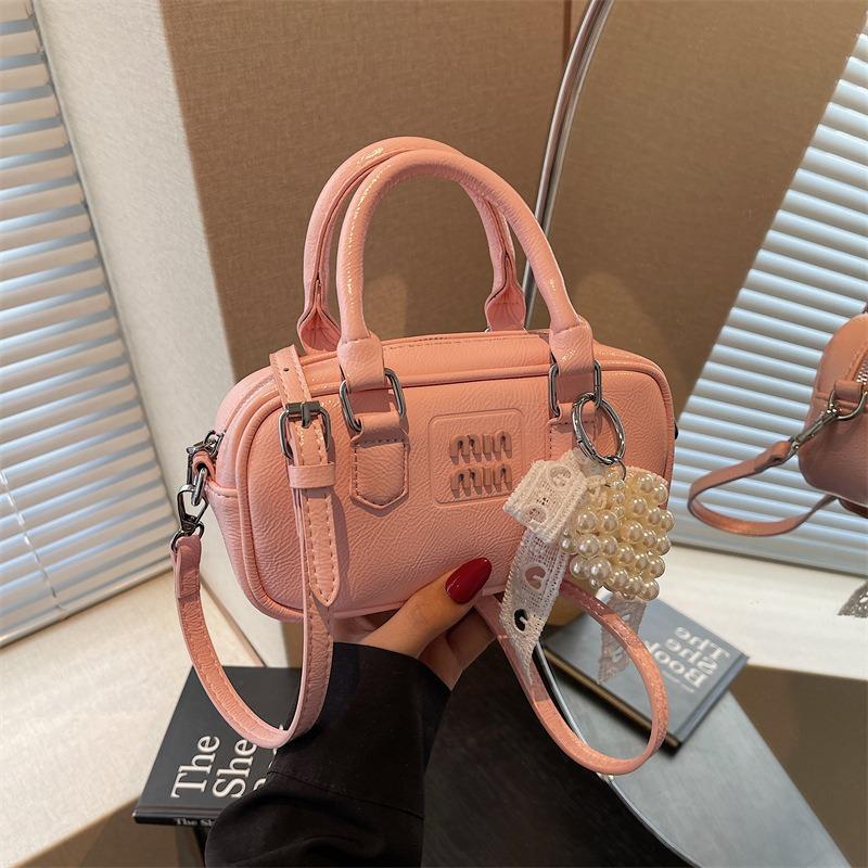 Popular Small Bag Women's New Versatile Messenger Bag Casual Portable Pillow Bag