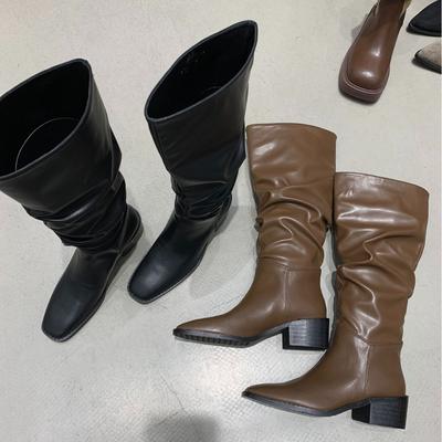 Bottes hautes pour femmes rétro plissées à talon épais bottes à plateforme bottes longues design de niche bottes longues femmes