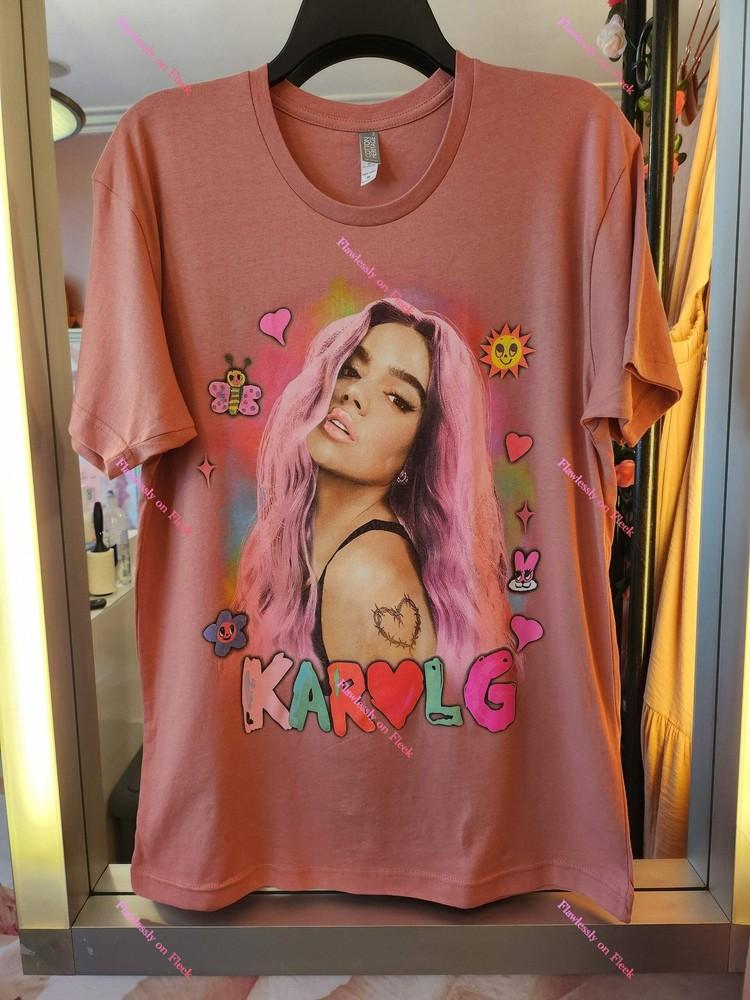 Karol G Pink Hair T-Shirt Unisex T-Shirt XXL