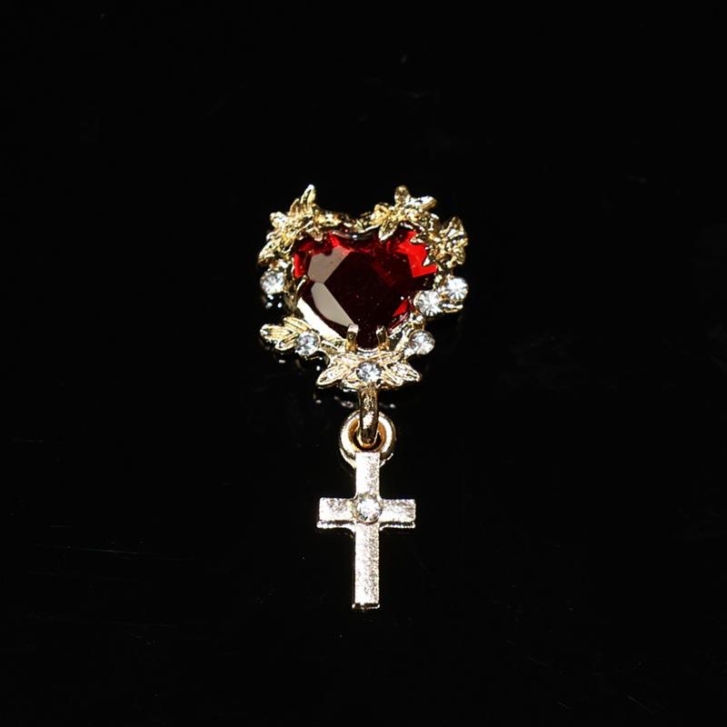 

10 шт., аксессуары в стиле барокко из сплава, подвеска в виде персикового сердца, крест, материал для нейл-арта, декоративная подвеска ручной работы красный