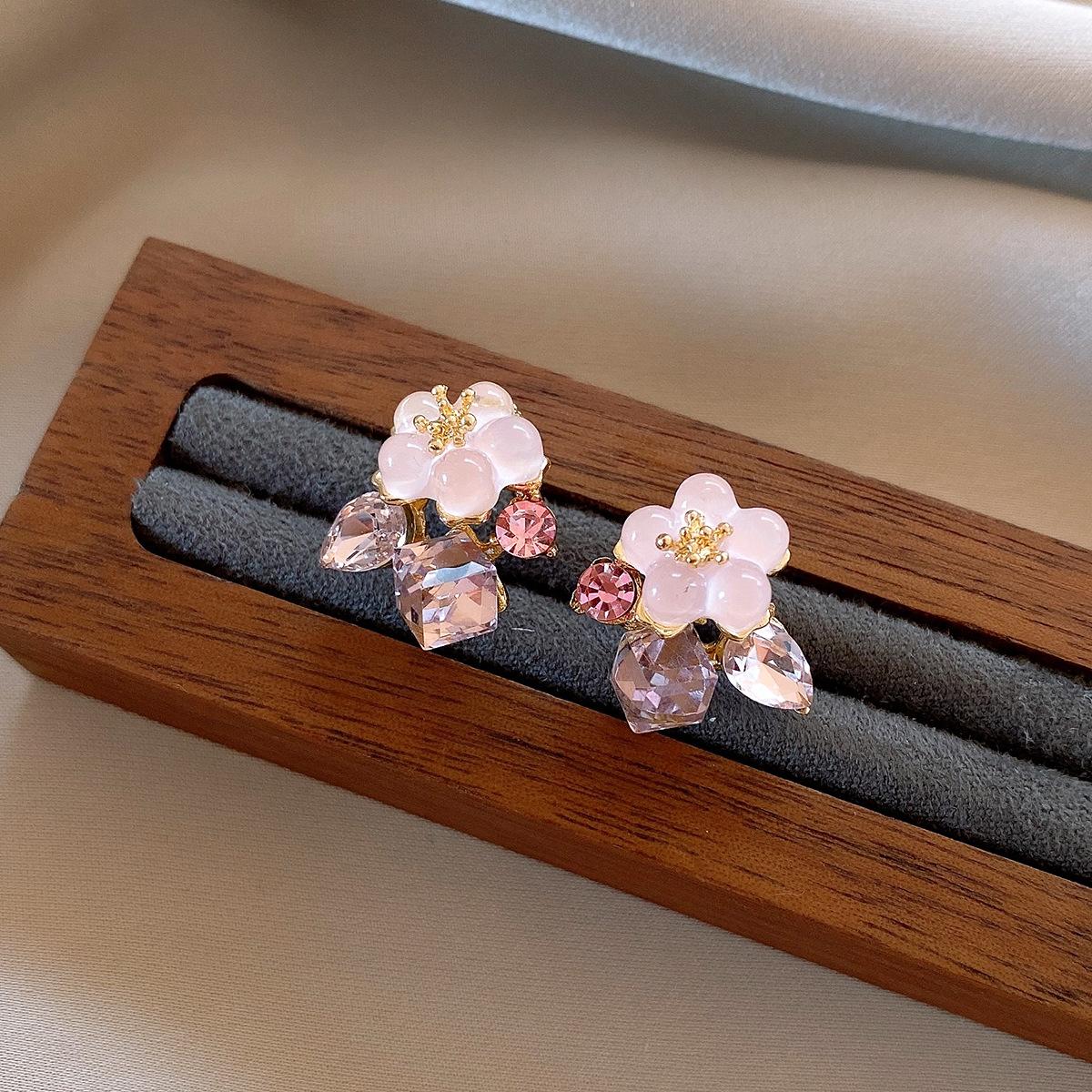 Алмазные Водяные Кубики Стеклянные Серьги-Гвоздики с Цветами Летняя Мода Милые Маленькие Свежие Серьги Изысканные Универсальные Серьги