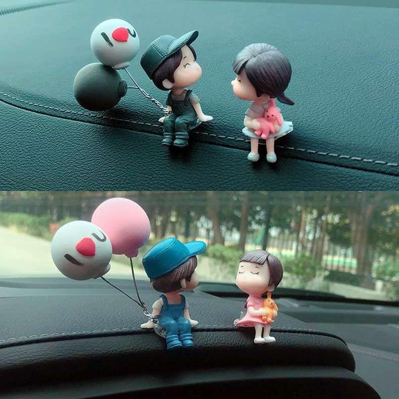 Car Decoration Cute Cartoon Couples Action Figure Figurines Balloon Ornament Auto Interior Dashboard for Girls Gifts Accessories