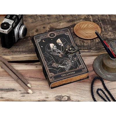 Buch der Zaubersprüche Leder Journal Deckle Edge Papier Grimoire Journal Halloween GESCHENK