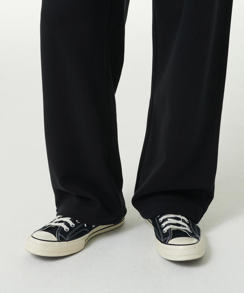 MUSINSA STANDARD [Cooltandard] One-Pleat Wide Lounge Sweatpants [Black]