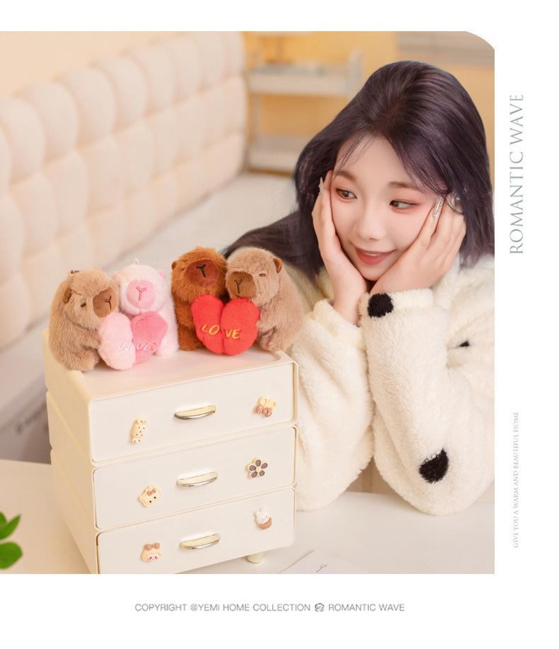 Capybara Heart Plush Bag Charm & Backpack Accessory - Perfect Couple Confession Gift for Girls
