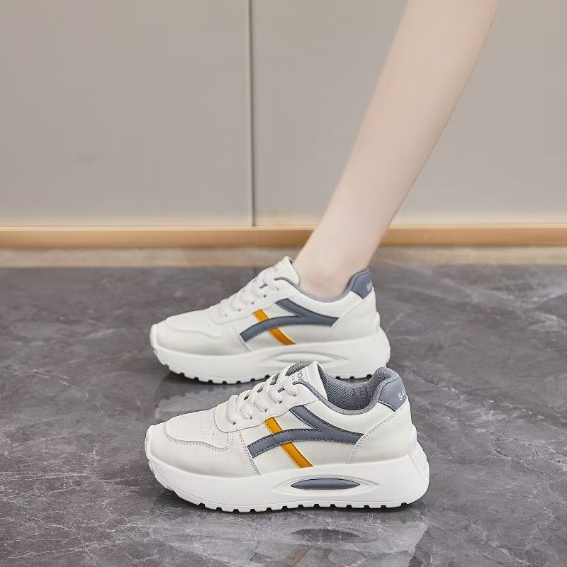Marcher dans la merde, c'est populaire Chaussures Forrest Gump pour femmes 2025 nouveau printemps étudiant plateforme papa chaussures blanches chaussures de course décontractées et légères