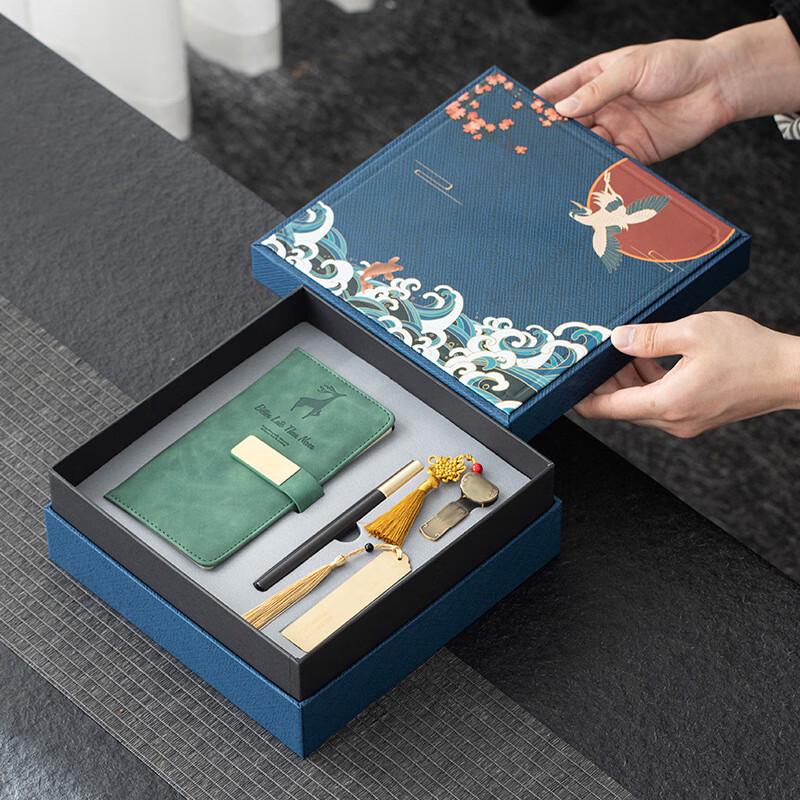 

Китайский национальный чайный подарочный набор Cha Xun