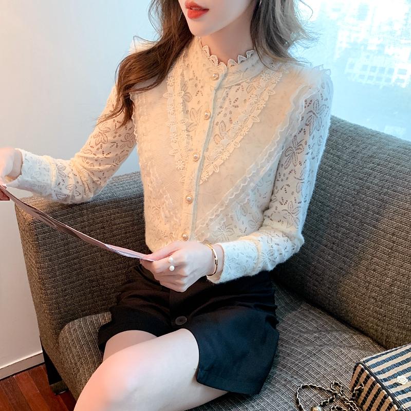 Elegant Long Sleeve Lace Bottoming Fleece Shirt with Half Turtle Neck for Women Thickened and Warm for Winter