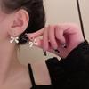 Needle Korean Fashion White Bow Drop Earrings for Women Jewelry Trending New Women's French Pearl Earrings