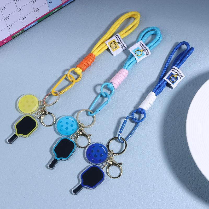 Chaveiro Criativo de Raquete de Pickleball de Metal Chaveiros de Bola Oca Colorida Pingente de Sacola de Festa para Fãs de Dink Ball