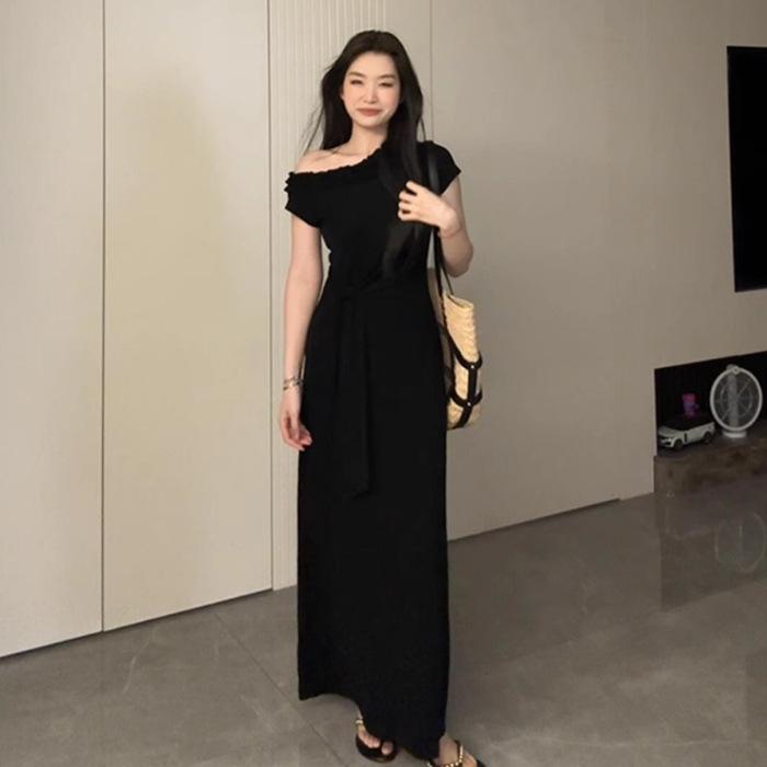 

New French high-end black slanted shoulder short-sleeved dress for children s summer slim-fitting waist-wrapped hip dress One size fits all
