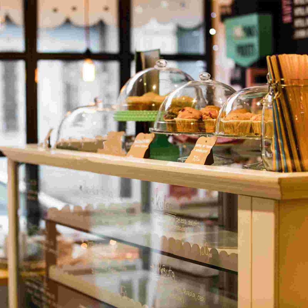 Kunststoff Transparent Lebensmittel Snack Kunststoff Lebensmittel Tablett Deckel Kuchen Staubdicht Lebensmittel Schutz (16x7cm)