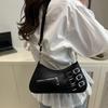 Fashionable and Casual Underarm Handbag for Women Stylish Luxury Design Female Shoulder Crossbody Bag AVE