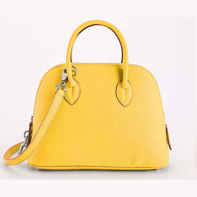 Cowhide Shell Bag, A Niche High-end Bowling Bag, A Mini Hand-held Single-shoulder Crossbody Women's Bag