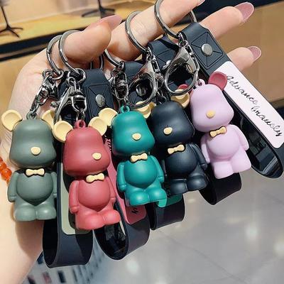 Porte-clés Ours Cartoon Nordique avec Nœud Papillon - Pendentif Mignon, Créatif et Polyvalent pour Sacs
