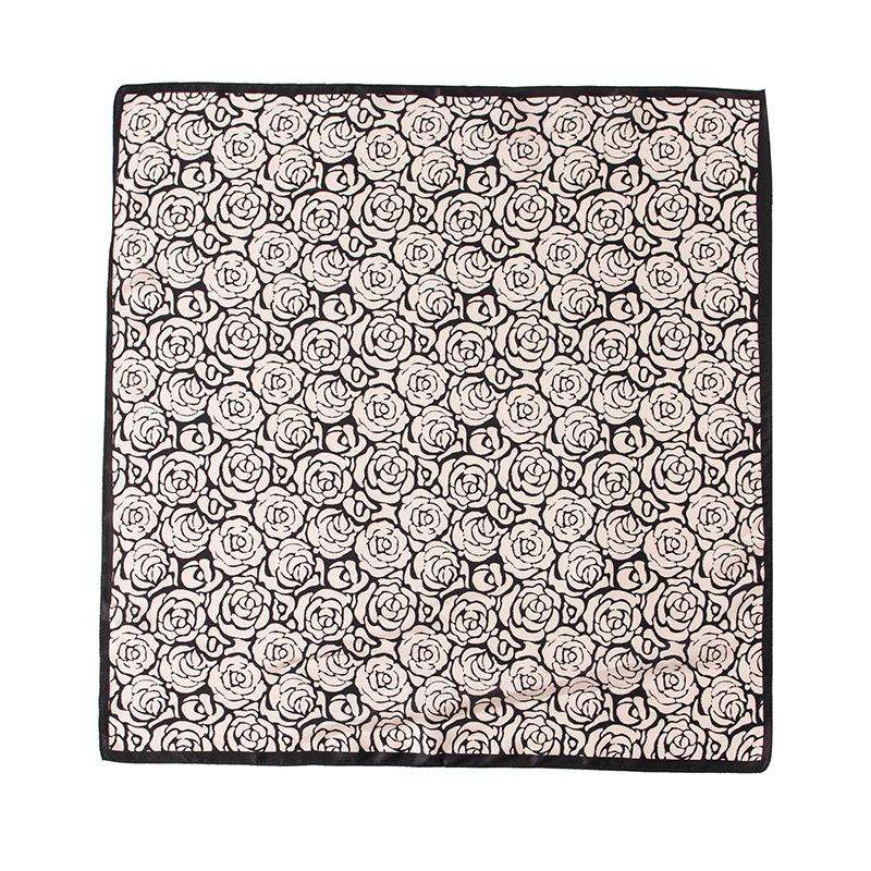 Silk square scarf women s retro old money wind camellia silk scarf 100% mulberry silk neck protection high-end women s scarf 65*65