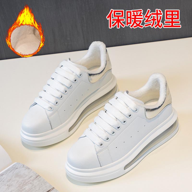 Fleece sneakers women s autumn and winter new leather thick-soled heightened air cushion-soled casual shoes 35