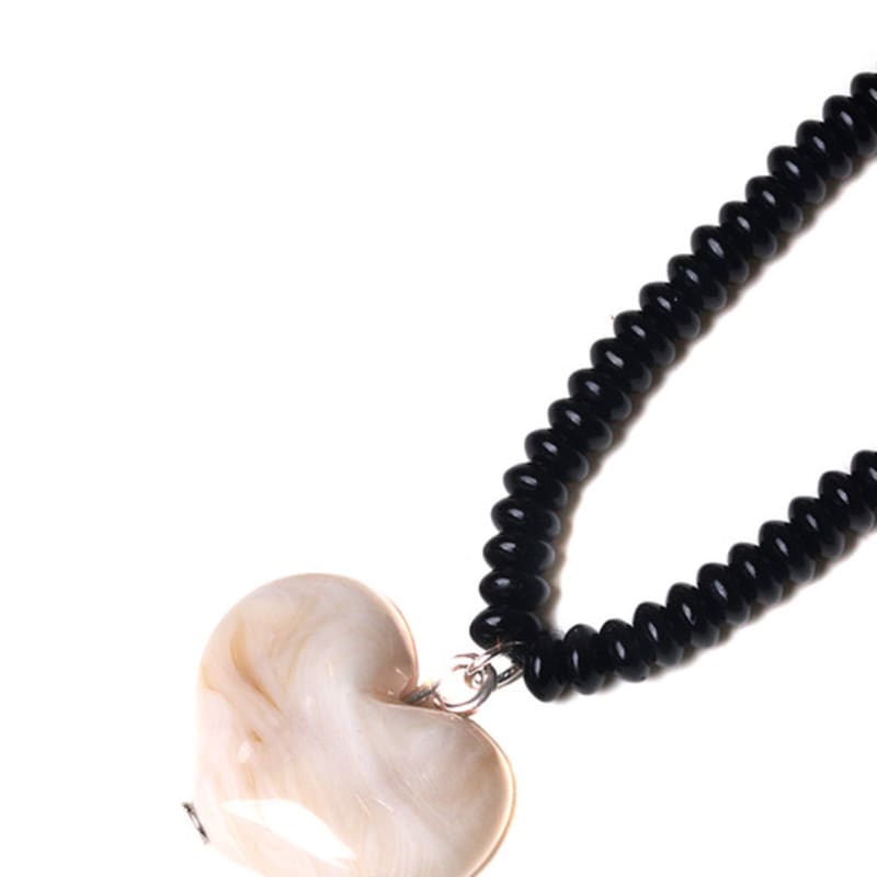 

glammuse Heart stone Heart stone