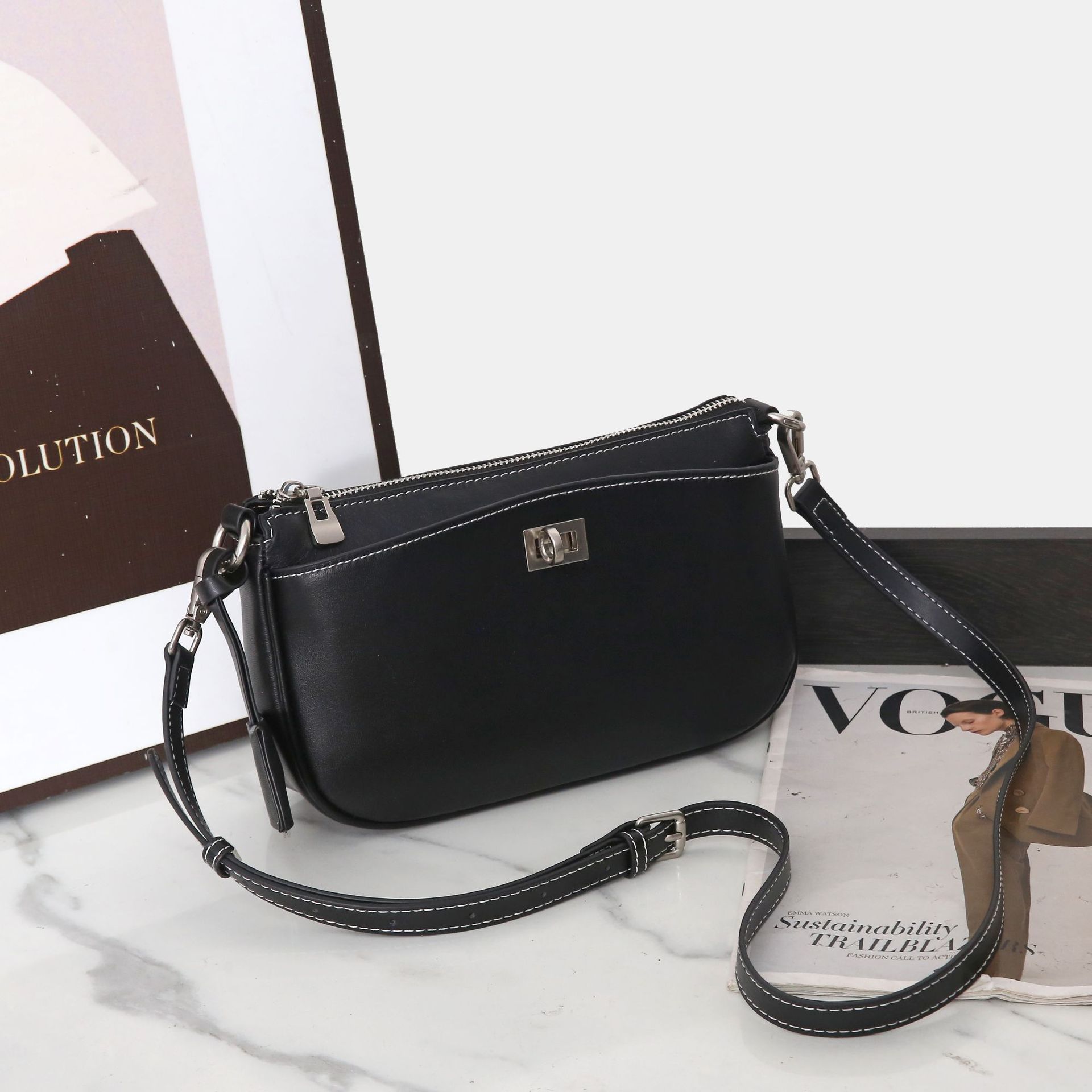 

Универсальная женская сумка из коровьей кожи, сумка через плечо, простая женская сумка, сумка-пельмень на молнии чёрный