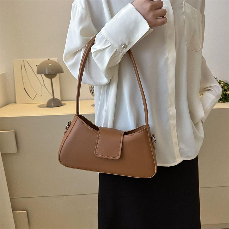 Trendy Womens Handbag Stylish Pu Tote Bag For Casual Commuting Fall Fashion