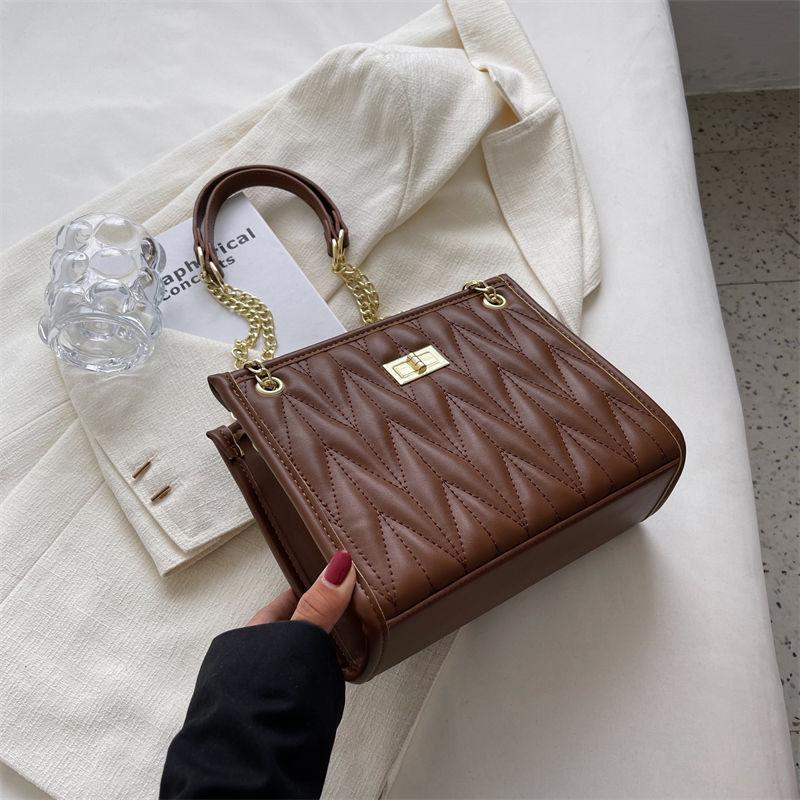 

Сумка с бриллиантами Xiaoxiangfeng 2025 осень-зима новая легкая сумка-мессенджер женская большая вместимость двойная цепочка на плечо