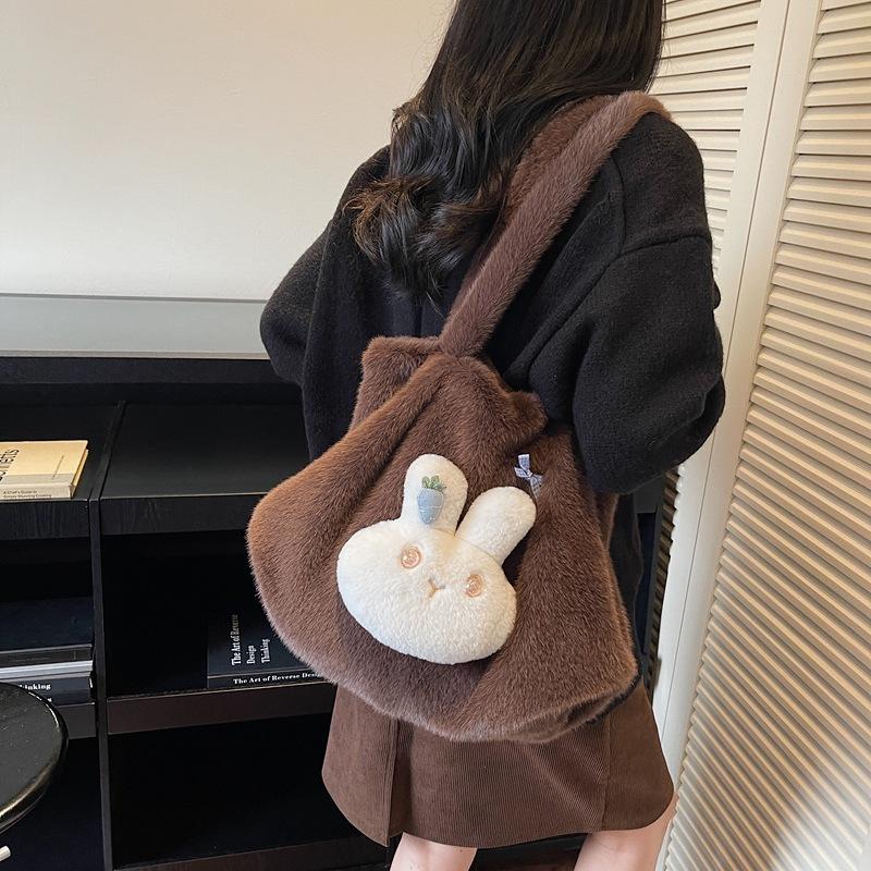 Plush Bag Women's Large Capacity 2025 New Autumn and Winter Versatile Plush Shoulder Bag Casual Commuter Tote Bag