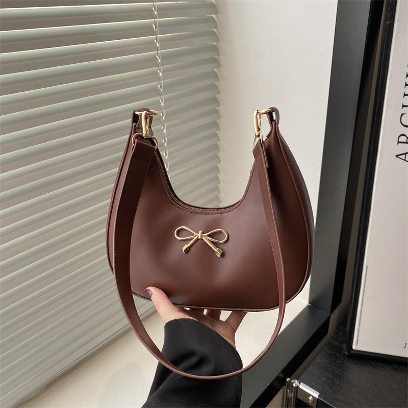 New Temperament Women's Bag Shoulder Bag Bow Decorative Design Crescent Bag Simple Niche Women's Bag