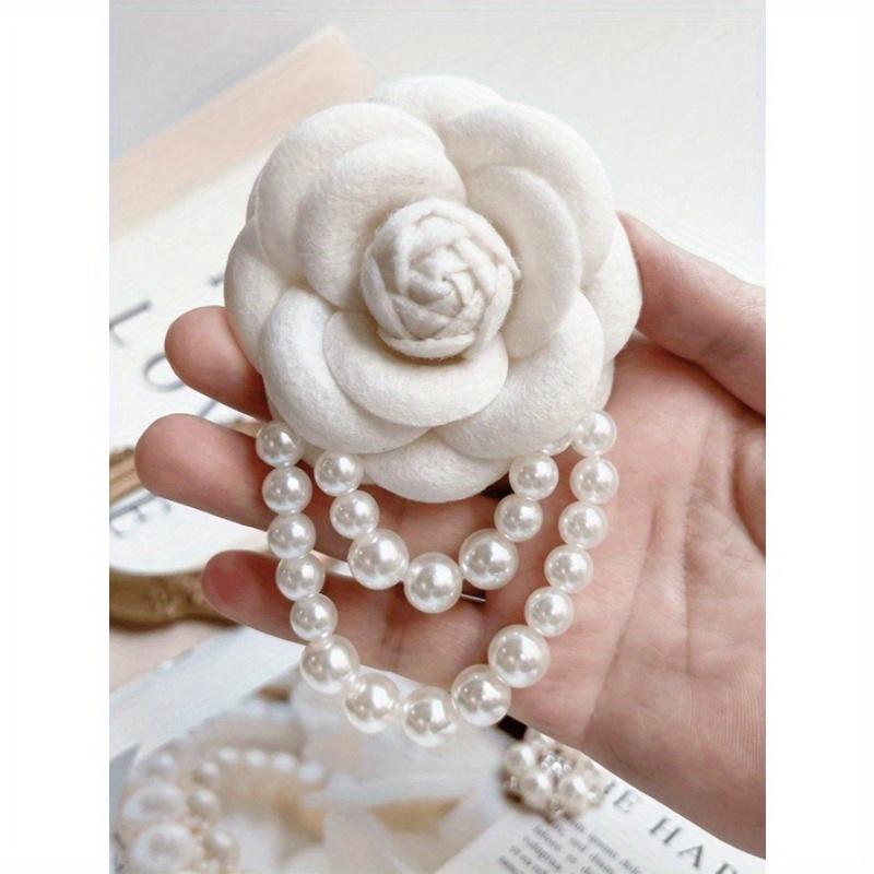 1pc Elegant Women's Camellia Flower Faux Pearl Tassel Brooch Pin for Shirt Collar Clothing Accessory, Party and Wedding Gift Valentines