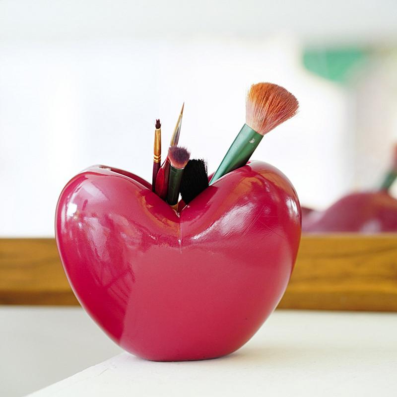 Heart Pen Holder For Desk Makeup Brush Organizer Multifunctional Makeup Brush Holder For Desk Valentine's Day 3D Table Decor
