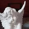 Little Angel Figurine, Resin Cherub Angle Sculpture, Remembrance Healing Sympathy Gift for Bedroom, Shelf, Office Desk Decor