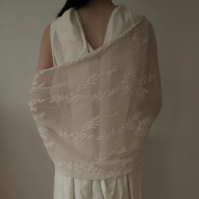 Sheer Lace Scarf [Beige]
