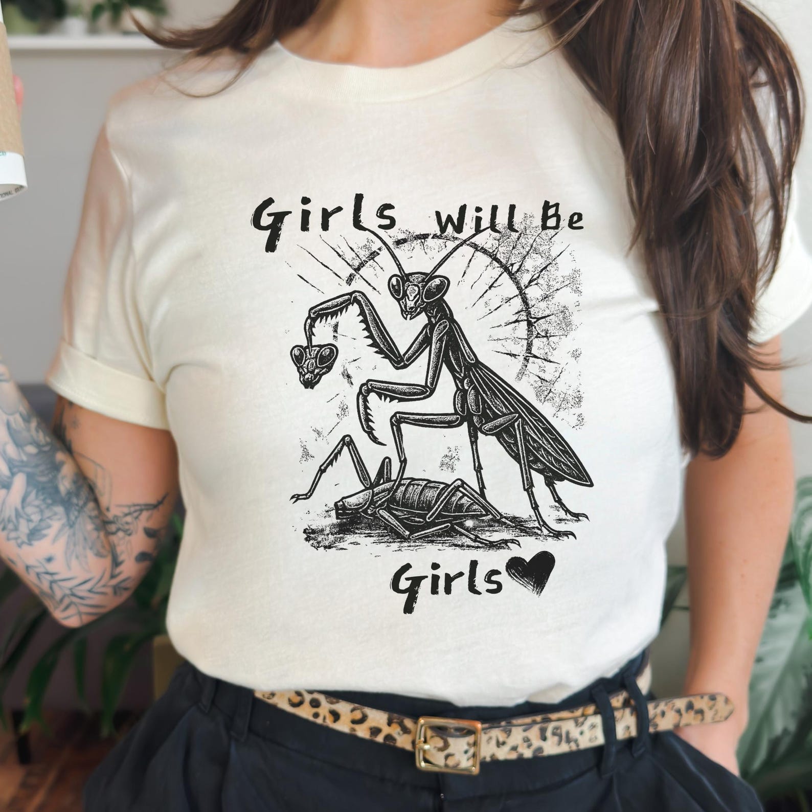 Feminist Praying Mantis Graphic Tee | Girls Will Be Girls Shirt S