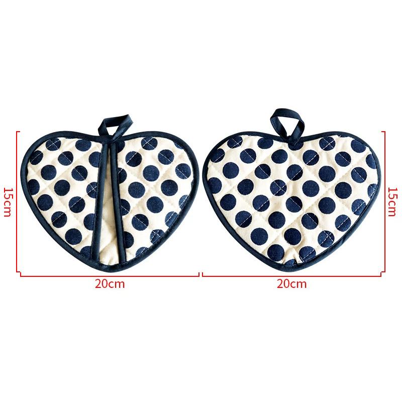 WTEMPO Heat-resistant Hand Cover for Baking Kitchen High-temperature Double-layer Thickened Cotton Heart-shaped Hand Clamp Heat Insulation Pad Coaster