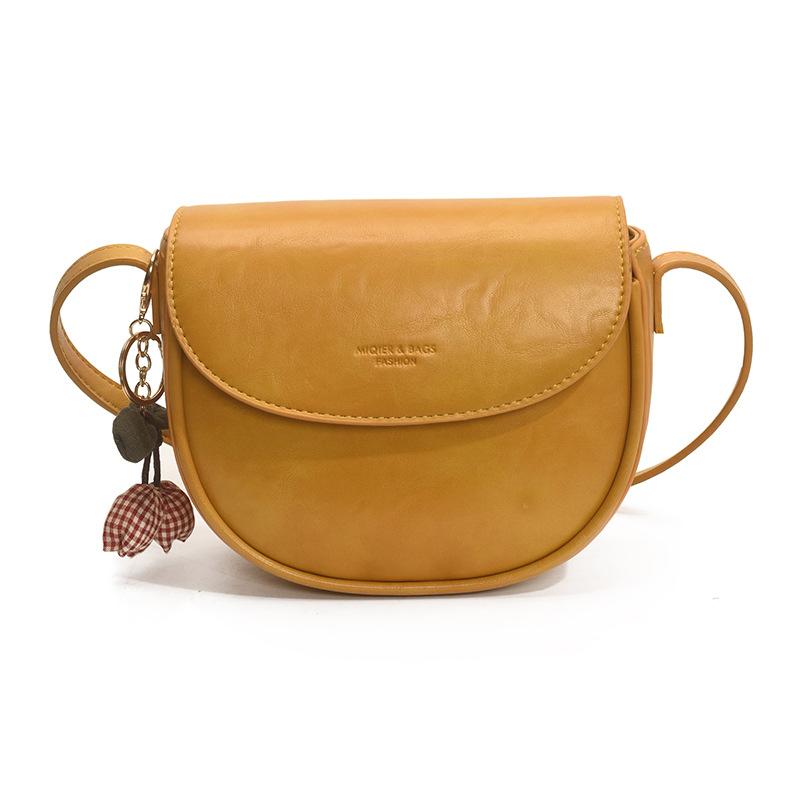 Niche saddle bag new fashionable versatile messenger small bag simple shoulder bag mobile phone bag