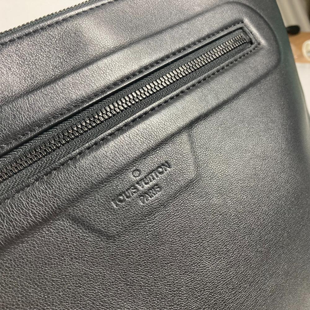 Louis Vuitton M63268 Dark Infini Tee Pochette Cosmos Pouch Bag Clutch