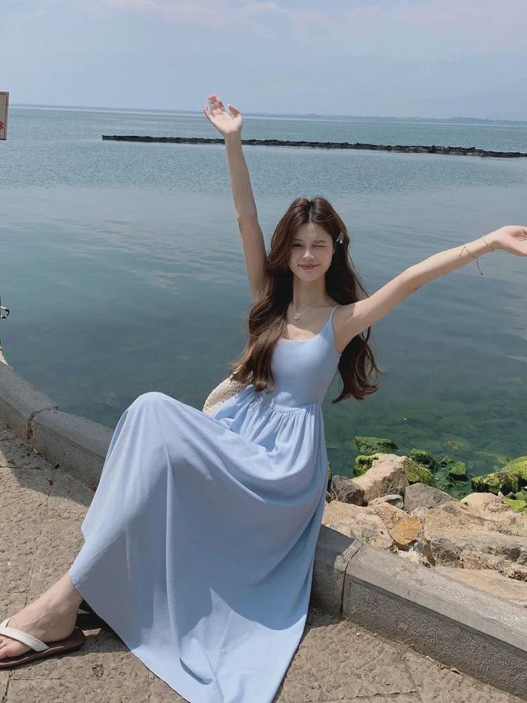 Kumikumi Blue Summer 2024 Women's Slim Waist Suspender Dress