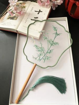 Chinese Traditional Art Embroidery Wooden Hand Fan, Classical, Ancient Dance Costume, Han Fu Cheongsam with Long Handle, Tasse