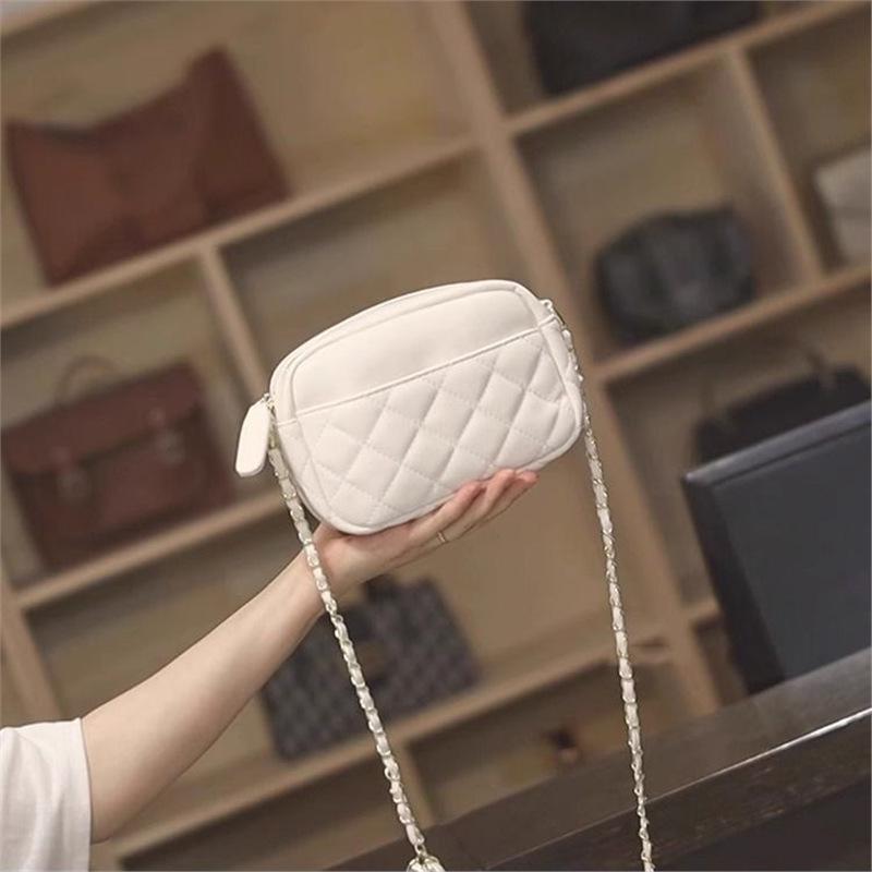 

2024 Summer Women s Diamond Pattern Small Crossbody Shoulder Bag Bag + Crossbody Strap грязно-белый