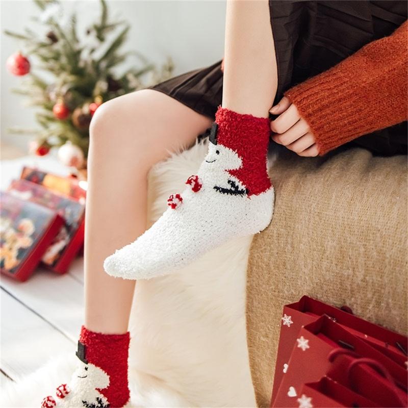 Festival Thickened Coral Velvets Floor Socks for Home Comfort Indoor Fuzzy Slipper Socks with Cartoon Christmas Pattern