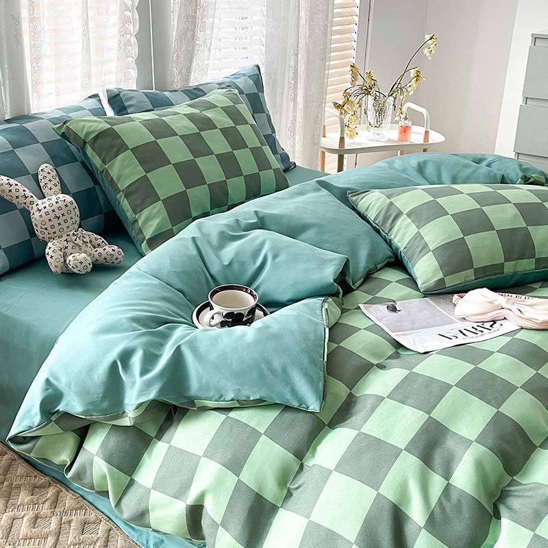 Four-Piece Brushed Printed Duvet Cover & Simple Summer Bedding Set for Dorms