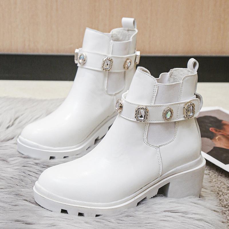 

Европейская и американская модная обувь Мартин на толстом каблуке со стразами, тренд 2025, новая большая размерная обувь, короткие ботинки с цветным принтом для внешней торговли 43 белый