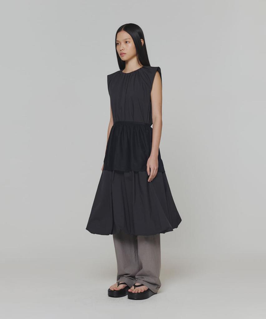 Amomento Cotton Volume Shirring Dress_Charcoal
