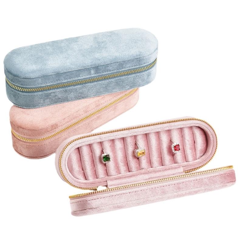 Plush Jewelry Case Portable Zippered Box Multiple Section Plush Jewelry Box with Zippers for Organizing Ornament