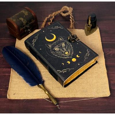 Libro degli Incantesimi Diario in Pelle Carta Vergata Grimorio Diario Stampato regali